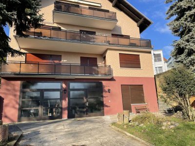 Sonnige Stilvolle 4-Zimmer-Wohnung mit großem Balkon rundum