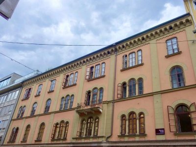 2 Zimmer I Altbauwohnung TOP 8 Nur E-Mail Bitte