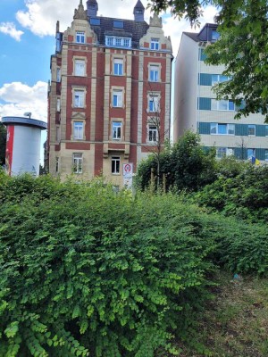 Schöne lichtdurchflutete Etagenaltbauwohnung Nähe Klinikum
