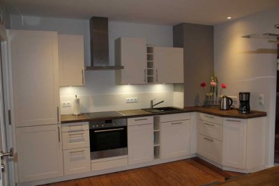 Möblierte 2,5-Zimmer Wohnung befristet zu vermieten für eine Person