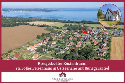 Reetgedeckter Küstentraum – stilvolles Ferienhaus in Ostseenähe mit Ruhegarantie!