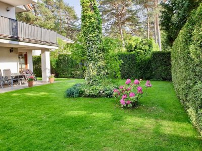 Erdgeschoss-Wohnung mit eigenem Gartenanteil. Entspanntes wohnen zwischen Wald und Wasser.