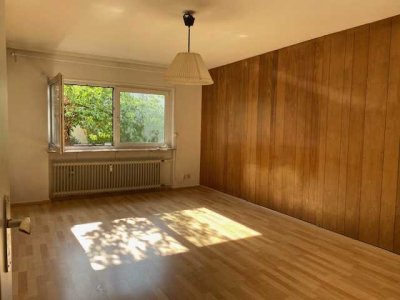 Stilvolle, gepflegte 3-Raum-Erdgeschosswohnung mit Balkon und Einbauküche in Heidelberg