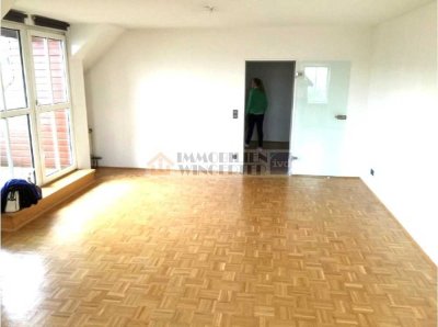 Domblick: 2-Zimmer Wohnung mit Loggia