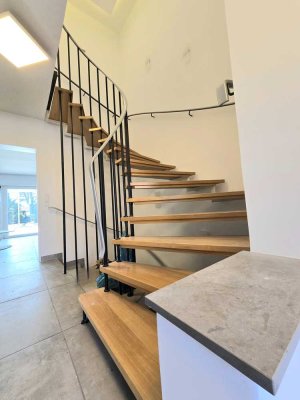 Attraktives und modernisiertes 4-Zimmer-Reihenhaus mit gehobener Innenausstattung in Münster Sprakel