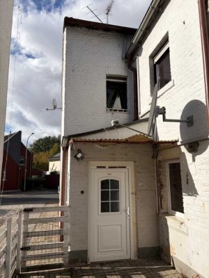 Achtung: Bieterverfahren ab 1,- € !!! DHH in Niederzier!!!