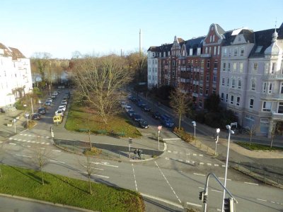 Freier Blick auf den Schrevenpark, 1-Zimmer - Appartement, Küche, Bad, frisch modernisiert