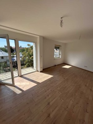 !Erstbezug nach Kernsanierung! Lichtdurchflutete 3 Zimmer Wohnung in Frankenthal