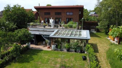 500 Meter zur Nordsee! Exklusives Zweifamilienhaus mit Traumgrundstück.