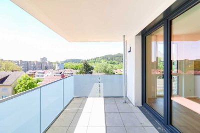 Lichtdurchflutete Wohlfühloase mit großem Balkon, Tageslichtbad & EBK – jetzt einziehen! *ERSTBEZUG*