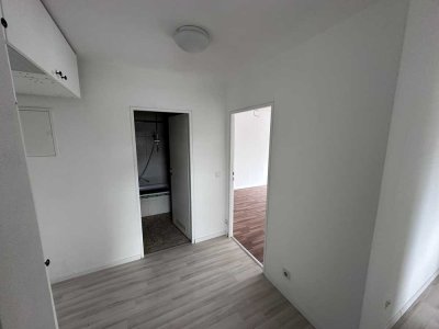 3-Zimmer-Wohnung mit Balkon, Einbauküche, Stellplatz & Aufzug