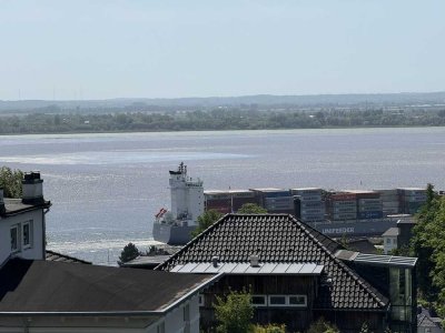 Penthouse mit Elbblick: Schönes & großzügiges Penthouse in 1 A Lage