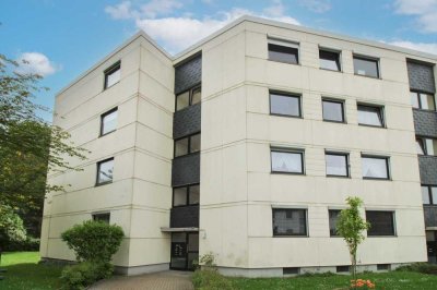 Wohlfühlen in Wolfenbüttel: Lichtdurchflutete Wohnung mit Balkon und Stellplatz
