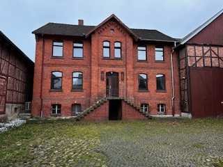 Großzügiges 13-Zimmer Bauernhaus in Achim