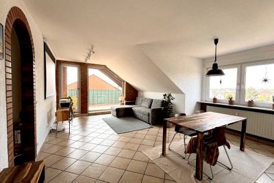 Charmante Dachgeschosswohnung mit großem Balkon und Stellplatz in Alt-Oberhausen