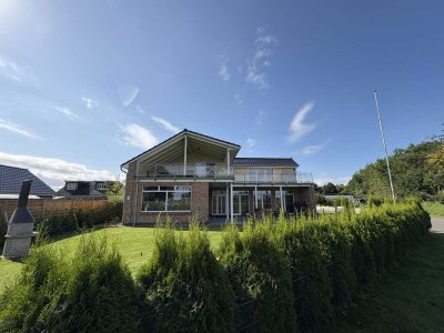 Neuwertiges Mehrfamilienhaus mit 3 Ferienwohnungen und Blick auf die Eider