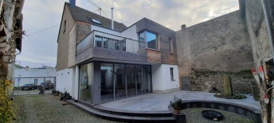 Geräumiges, günstiges und modernisiertes 5,5-Zimmer-Reihenendhaus in Kruft