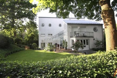 Villa mit Traumgarten in Bestlage in Mainz Gonsenheim