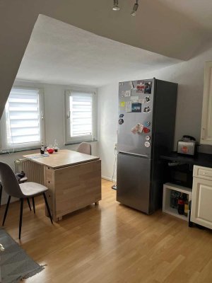 Preiswerte, modernisierte 2-Raum-DG-Wohnung in Lüdenscheid