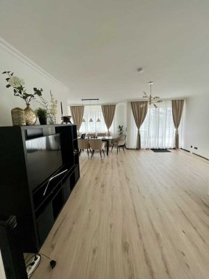 Exklusives Penthouse in Laim: 2,5-Zimmer-Wohnung mit 54m² Dachterrasse!