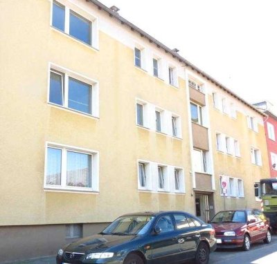 Frisch renovierte 3-Zi.-Whg. mit modernem Tageslichtbad