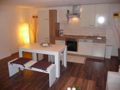 2-Zimmerwohnung im östlichen Ringgebiet im Bungalowstil mit eigenem Garten
