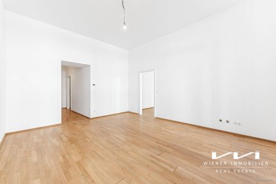 Attraktives Investment mit 4% Rendite: Großzügige 4 Zimmer Altbauwohnung