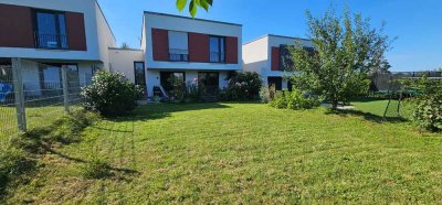 Schönes Modernes vollmöbiliertes Einfamilenhaus in 
Wannenbuckel 8, 70437 Stuttgart