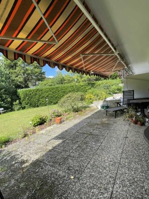 Von Privat! Großzügige Eigentumswohnung mit Terrasse, Balkon & Tiefgaragenstellplatz. Ruhige Lage