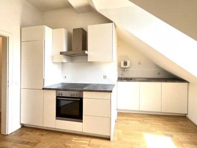 Helle 1-Zimmer Wohnung mit Einbauküche in der Altstadt von KoblenZ