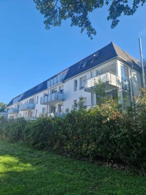 CITYNAH
IM INSTITUTSVIERTEL, neuwertige 2-Zimmer-Wohnung mit Balkon und Einbauküche