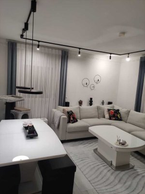 Moderne 4-Zimmer-Wohnung mit Klimaanlage in Ludwigsburg-Weststadt