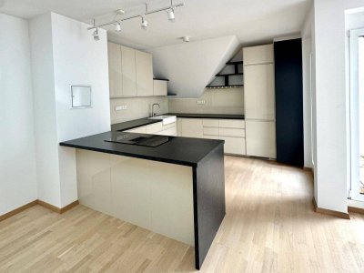 Exklusive 3-Zimmer-Maisonette – unbefristeter Wohntraum mit großzügiger Dachterrasse im Biedermeier-Schlössl!