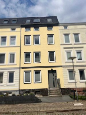 Stadthaus mit Maisonette 
3 Wohneinheiten