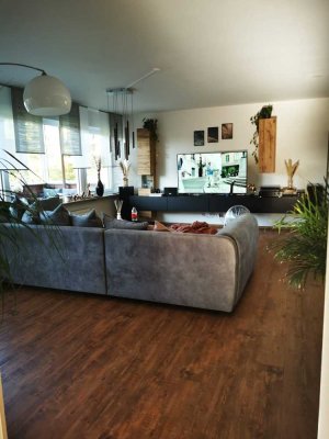 Kernsanierte Wohnung am Fuße des Maria - Hilfberg