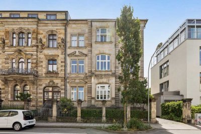Denkmalgeschützte Altbauwohnung im Herzen von Bayreuth