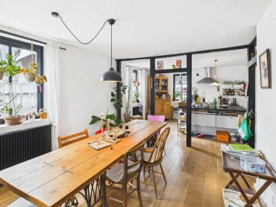 Charmanter Vierseithof mit bis zu drei Einheiten