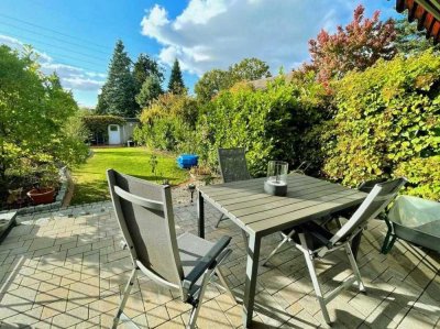Großräumiges Einfamilienhaus mit sonniger Terrasse - für die kleine Familie / Paare