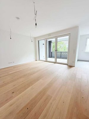 Erstbezug: Moderne 2-Zimmer-Neubauwohnung mit Einbauküche und Balkon
