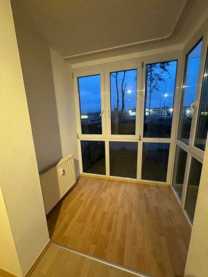 Gepflegtes 1 Zimmer Apartment mit Balkon--  komplett möbliert ** Top **