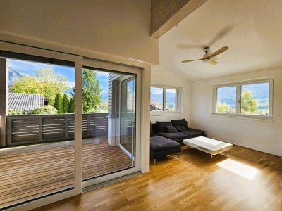 Exklusive 3-Zi.-DG-Wohnung mit Gebirgsblick in ruhiger Lage