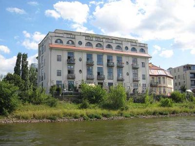 traumhafter Elbblick: 2-Zimmer Loft-Wohnung im historischen Speicher/Magdeburg
