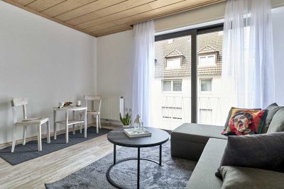 Möblierte 3‑Zimmer Wohnung im 1. OG mit Balkon & Loggia in Karlsruhe-Grünwinkel