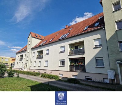 Individuelle und frisch renovierte Dachgeschosswohnung mit Charme!