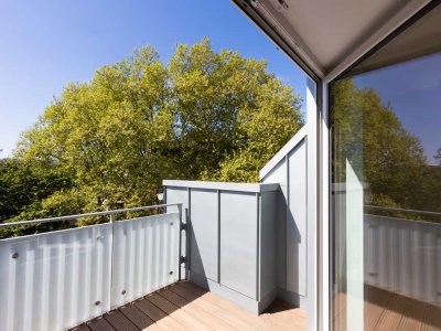 Top sanierte Dachgeschoss-Wohnung mit sonniger Dachterrasse