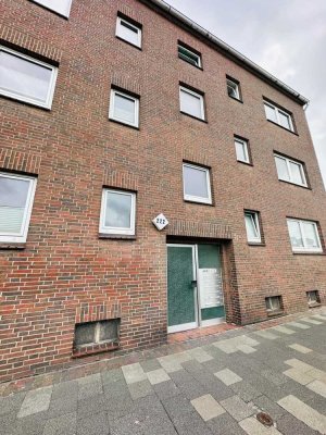 Attraktive 2-ZKB mit Garage und Süd-West-Balkon im Hochparterre, frei ab Mitte April