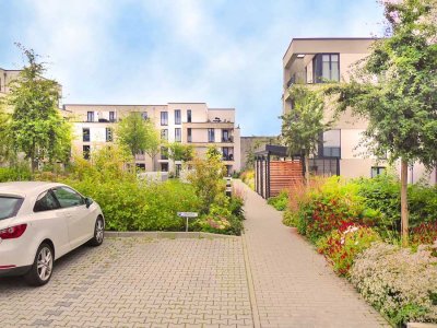 Oberursel: Hier lebt man - wunderbare 2 Zimmer-Wohnung mit allem Komfort - herrlicher Balkon