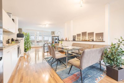 AMILIENFREUNDLICHE MAISONETTEWOHNUNG MIT GROSSZÜGIGEM RAUMKONZEPT
