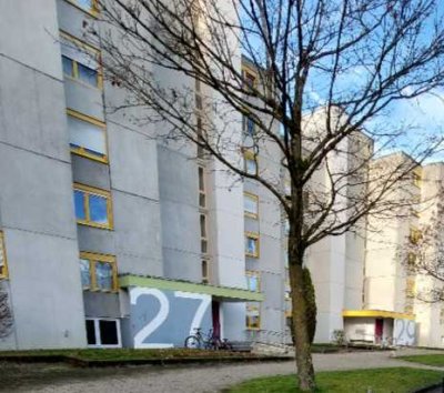 Attraktive 2-Zimmer-Wohnung mit Terrasse und Blick ins Grüne in Ulm-Wiblingen, zentrale Lage