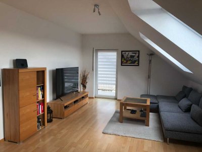 Attraktive 3-Zimmer-Dachgeschosswohnung in ruhiger Lage in Riegelsberg – ab 01.07.2025 verfügbar